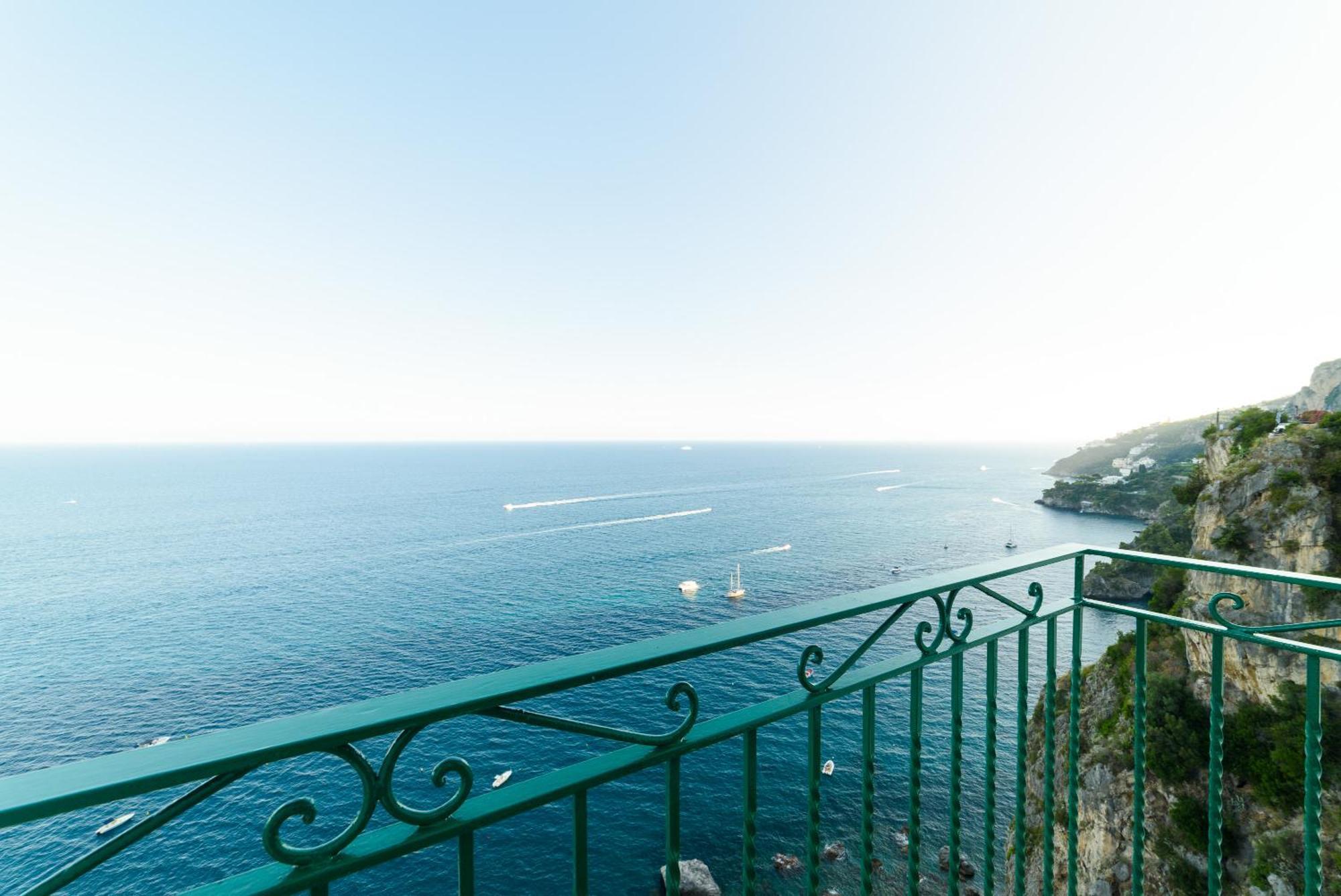 La Dimora Del Maestro Bed & Breakfast อามาลฟี ภายนอก รูปภาพ